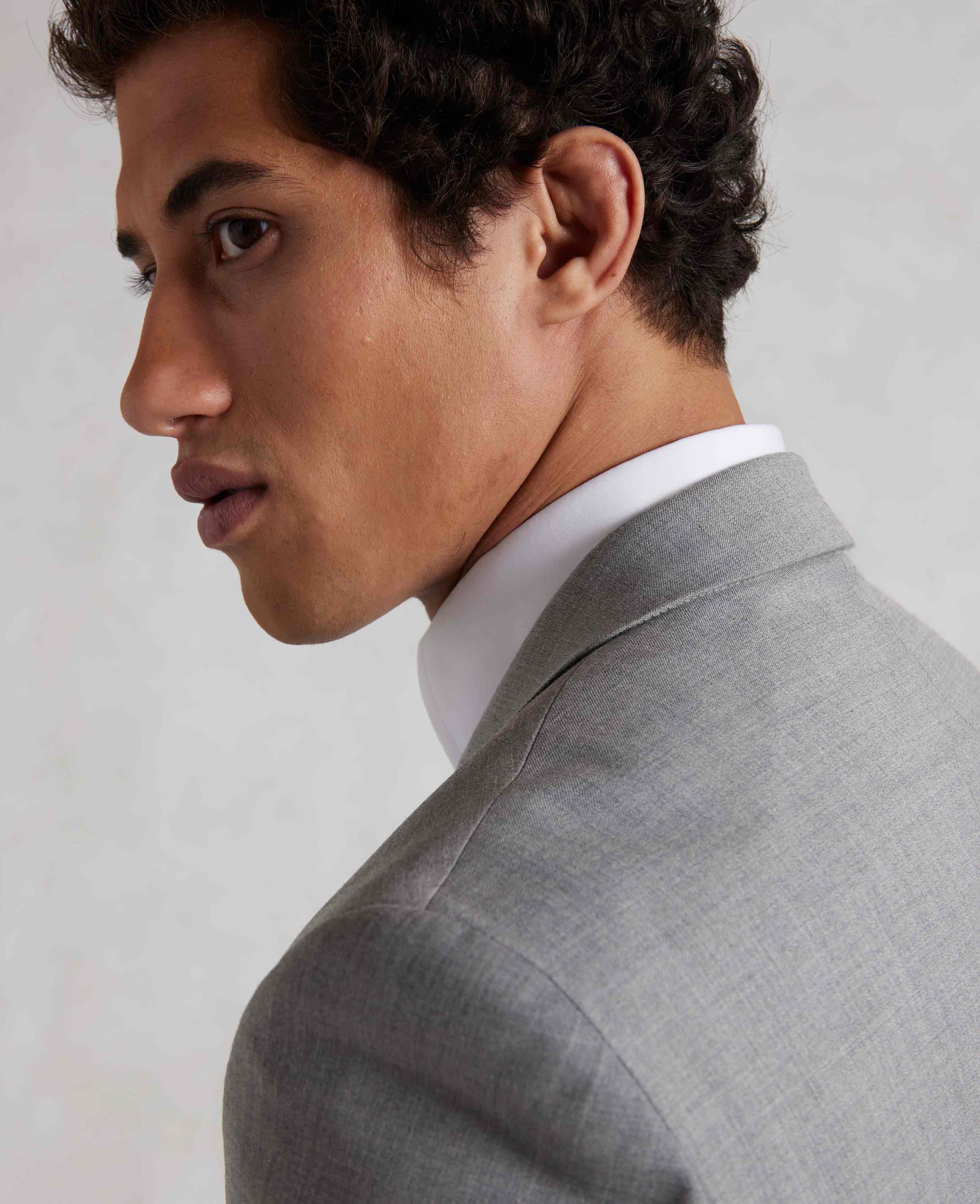 Mid-Grey Wool-Blend Tailored Suit - Image 4