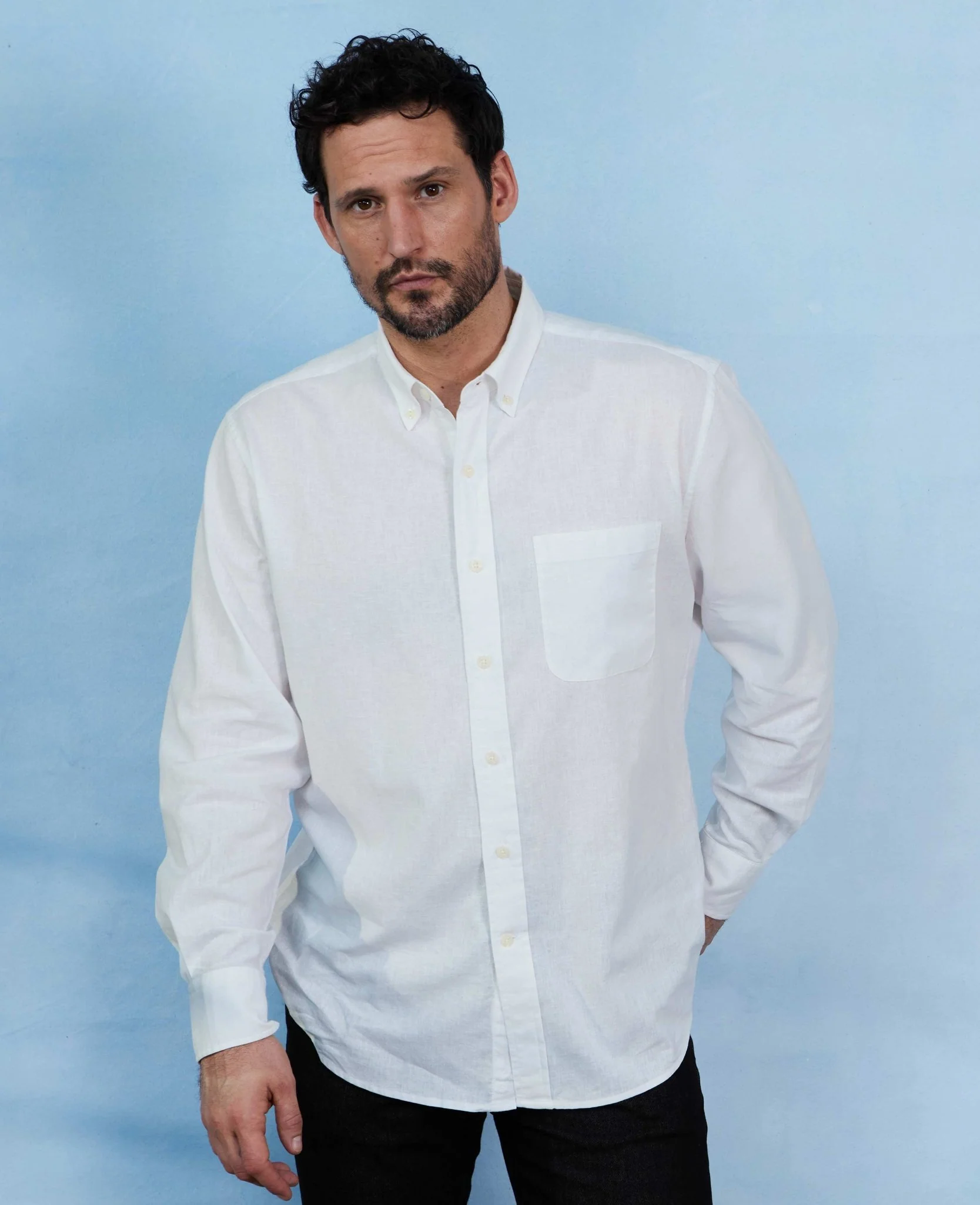 White Linen-Blend Classic Fit Casual Shirt - Image 5